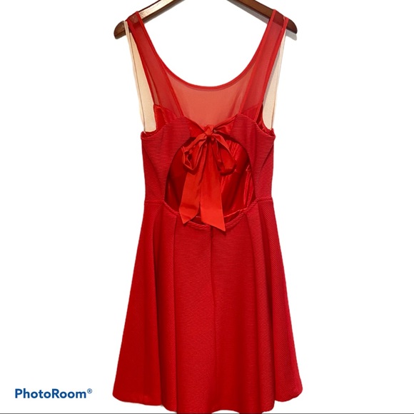 🥳🎉HP🥳🥳Bcbgeneration tie back dress - Picture 7 of 10